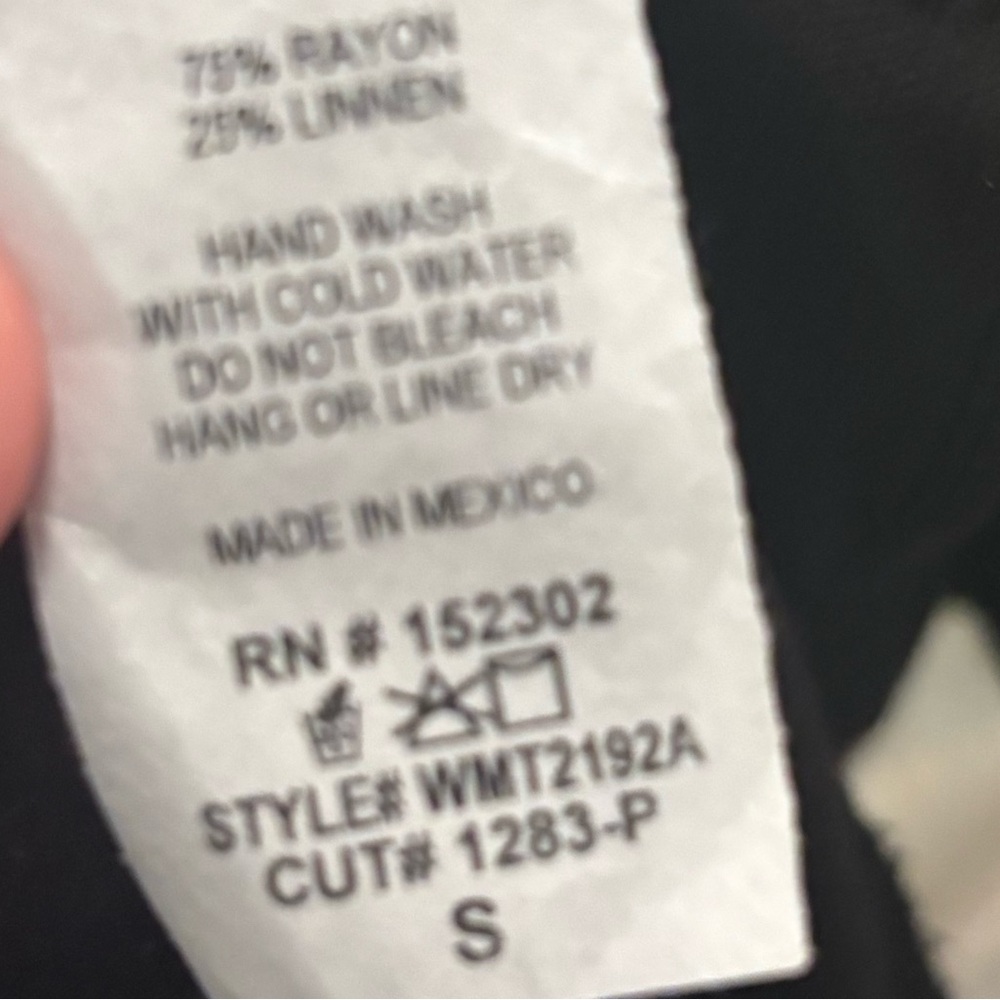 Wasabi + Mint Black Linen Blend Cropped Top, Size S NWT - Picture 7 of 7